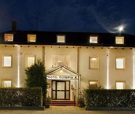 Hotel Olympia Мюнхен Екстериор снимка