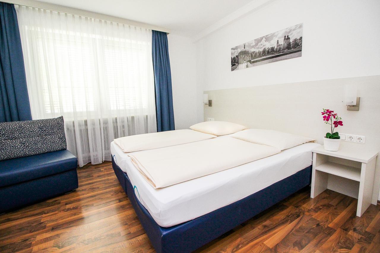 Hotel Olympia Мюнхен Екстериор снимка
