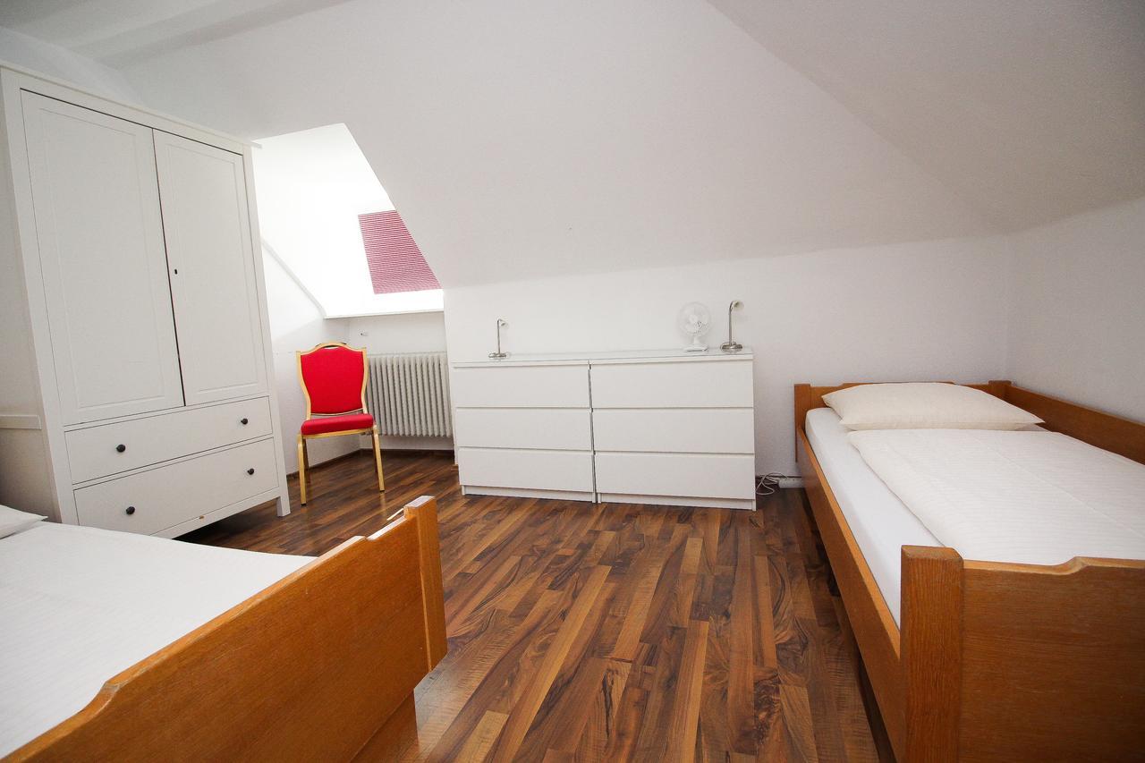 Hotel Olympia Мюнхен Екстериор снимка