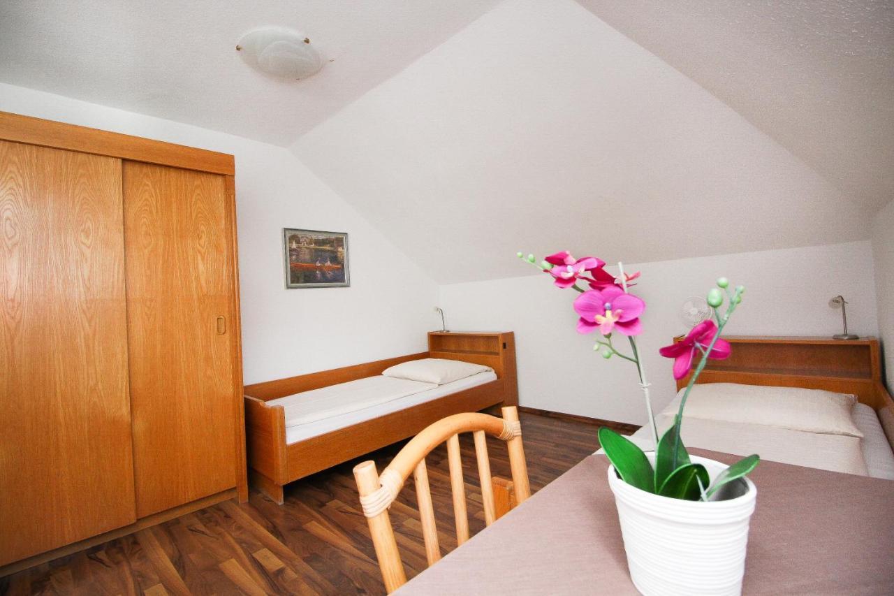 Hotel Olympia Мюнхен Екстериор снимка