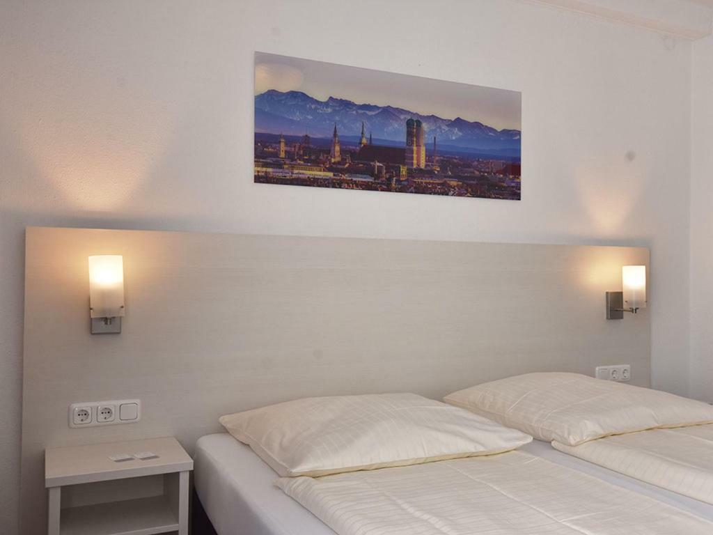 Hotel Olympia Мюнхен Екстериор снимка
